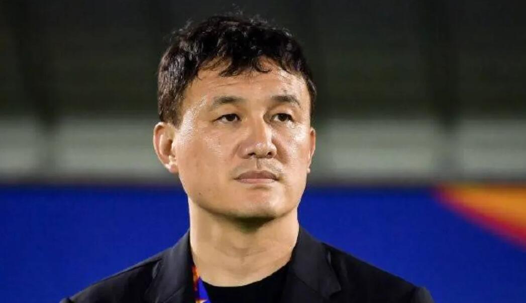 山东泰山要想夺明年冠军离不开金牌教练郝伟，如今他怎么了？(3)