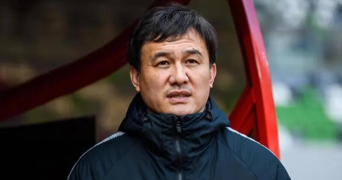 山东泰山要想夺明年冠军离不开金牌教练郝伟，如今他怎么了？(6)