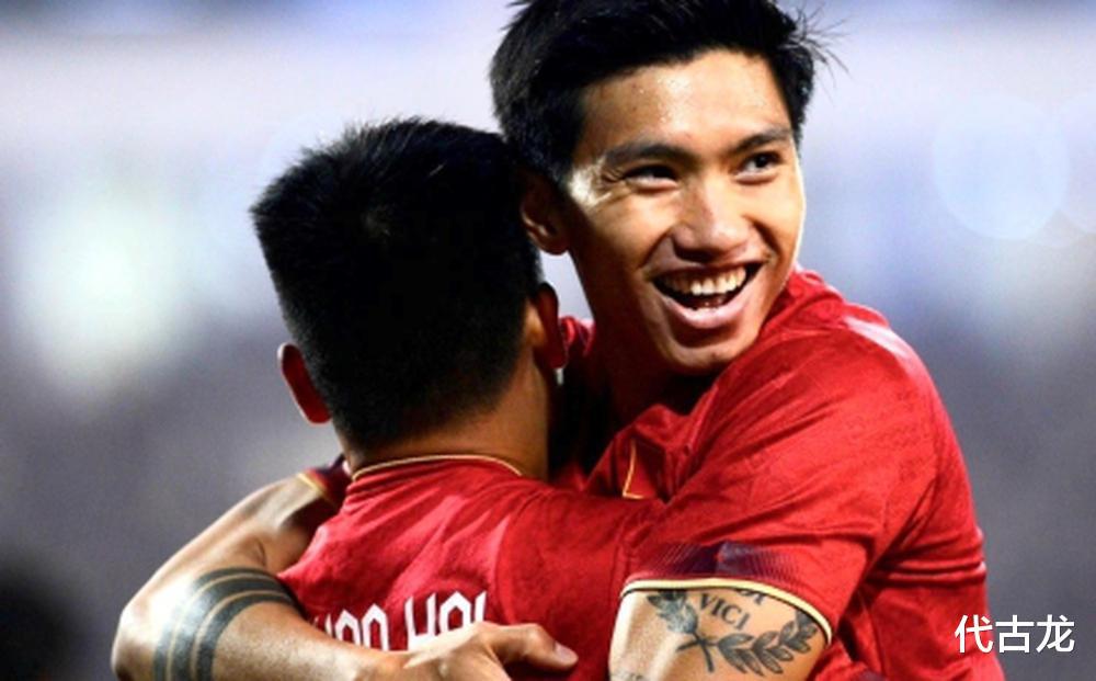 国足怕吗？东南亚杯四强出炉：泰国越南强势，马来西亚4-1突围
