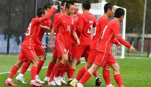 U17亚洲杯延期至6月 杨晨：好消息！增加备战时间