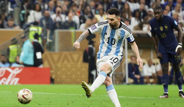 阿根廷获得世界杯冠军最大功臣诞生，梅西获得金球奖实至名归(8)