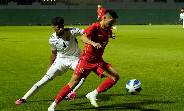 1-1！U20国足遭阿联酋补时绝平，队长点射，全力备战亚洲杯(6)