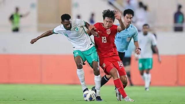 U20国足海外拉练首战阿联酋 国家队征战还需归化球员助阵(3)