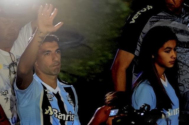 36岁的苏亚雷斯5场比赛进7球征服巴西，主帅：他打脸一些队友(3)