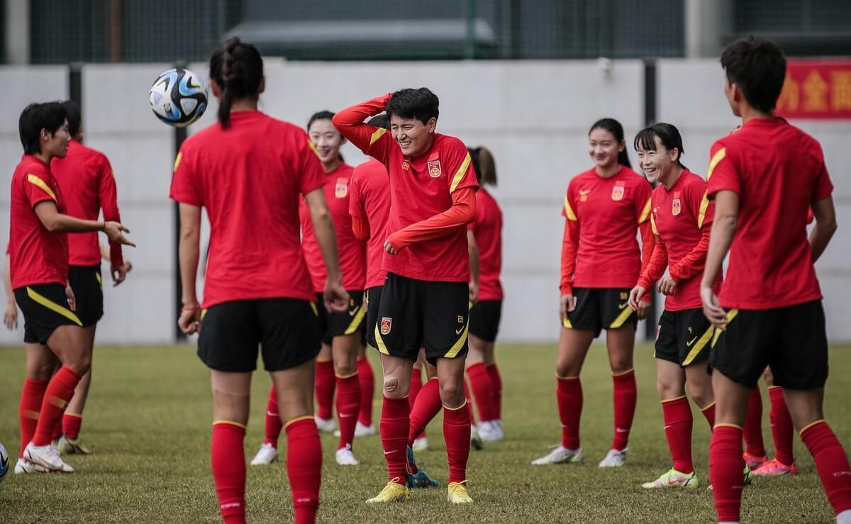 热身赛-中国女足4-0韦尔瓦，赴欧拉练前3场热身赛2胜1负(3)