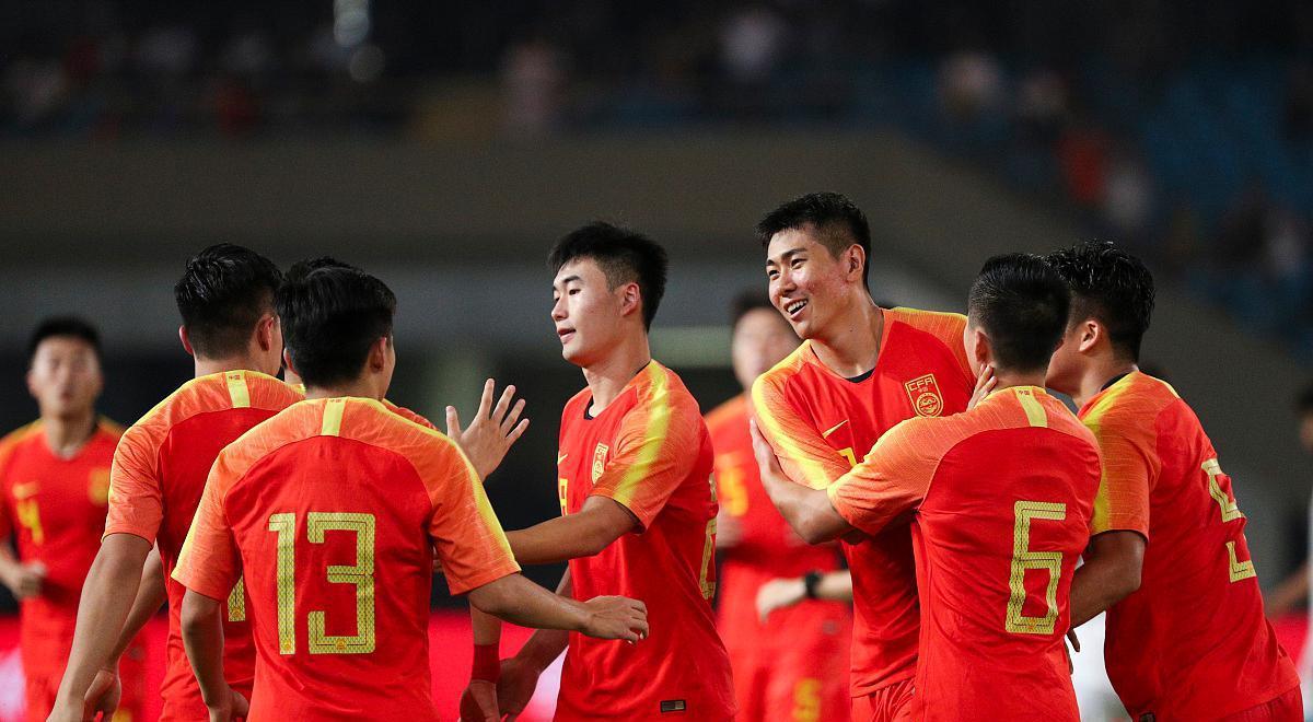中国男足敲定出战大赛的23人名单，三大王牌落选，昔日核心无缘(2)