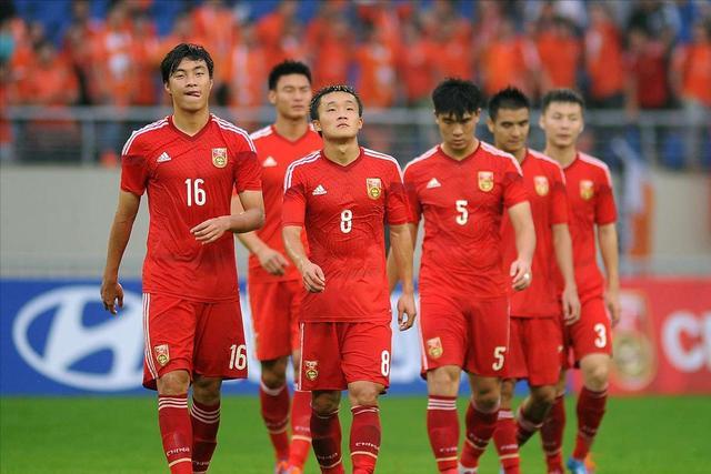 幸亏中国男足没有参加世界杯，怕赛后遇见“退钱哥”(2)