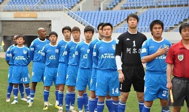 12年前今天大连阿尔滨中甲首秀1-0上海东亚，14位出场球员今何在(5)