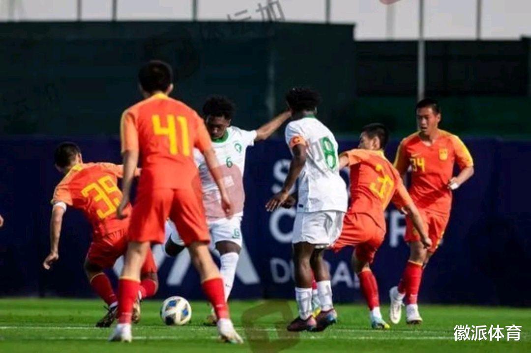 中国男足1-0赢了！U17国足欧洲拉练状态爆棚，杨晨不惧死亡之组(2)