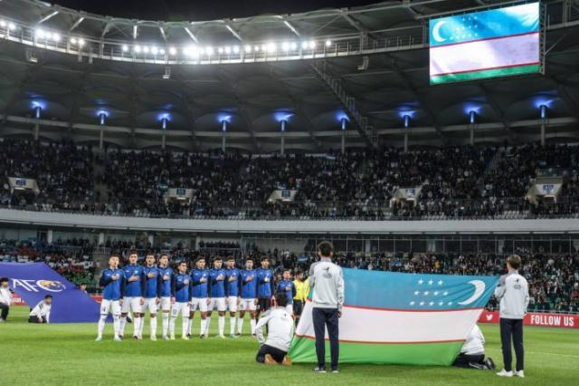 乌兹别克斯坦青年队称霸亚洲奥秘:狂热的主场球迷