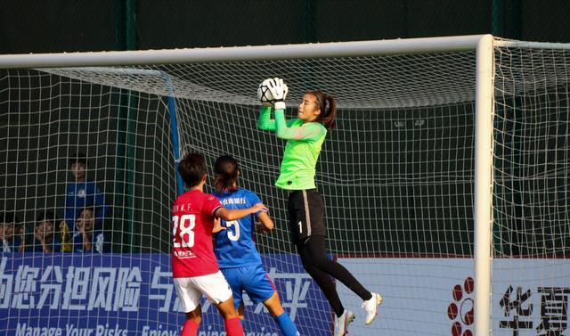 官宣！中国女足2023首位退役国脚，水庆霞31岁爱徒+世界杯8强成员(3)