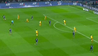 【法甲】姆巴佩传射梅西破门！巴黎主场3比1朗斯(2)