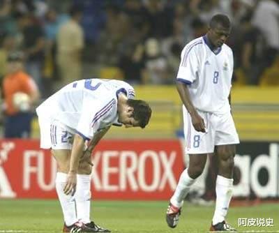 韩日世界杯回顾，国家队的亨利难堪大任？法国闷平乌拉圭命悬一线(25)