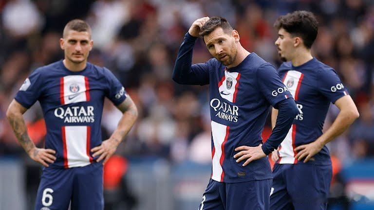 巴黎又在主场输球了

在法甲第33轮对阵洛里昂的比赛中，梅西和他的队友在王子公园