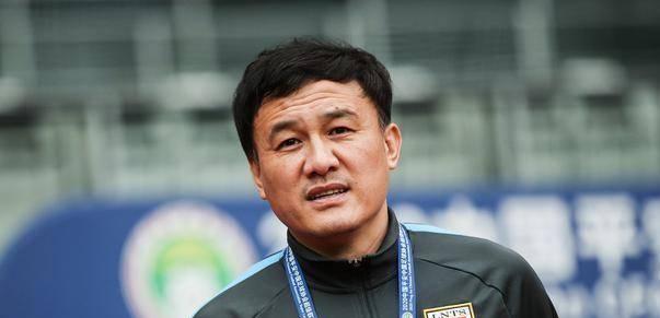 李霄鹏婉拒泰山主教练，新职务已确定，球迷称赞这才是正确决定(3)