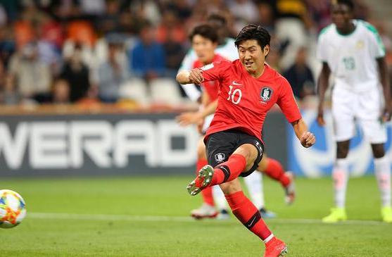 韩国年轻小将引起球迷英超球队注意，李刚仁新赛季将登陆英超