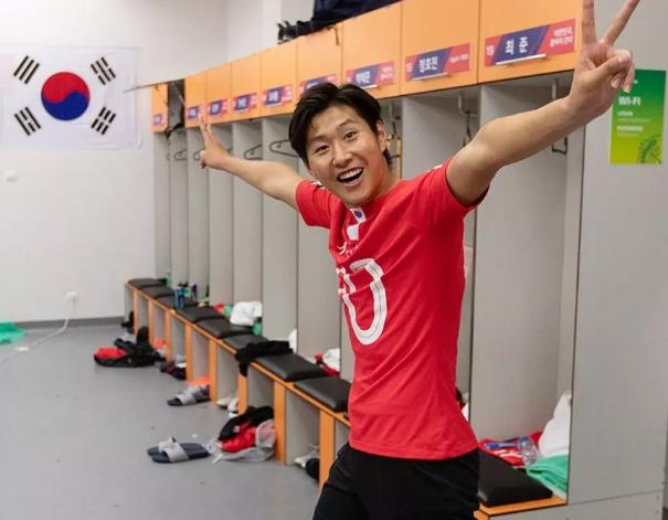 韩国年轻小将引起球迷英超球队注意，李刚仁新赛季将登陆英超(2)