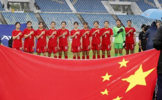 女足亚预赛，中国队0-0战平尼日利亚，球迷热议防守(2)