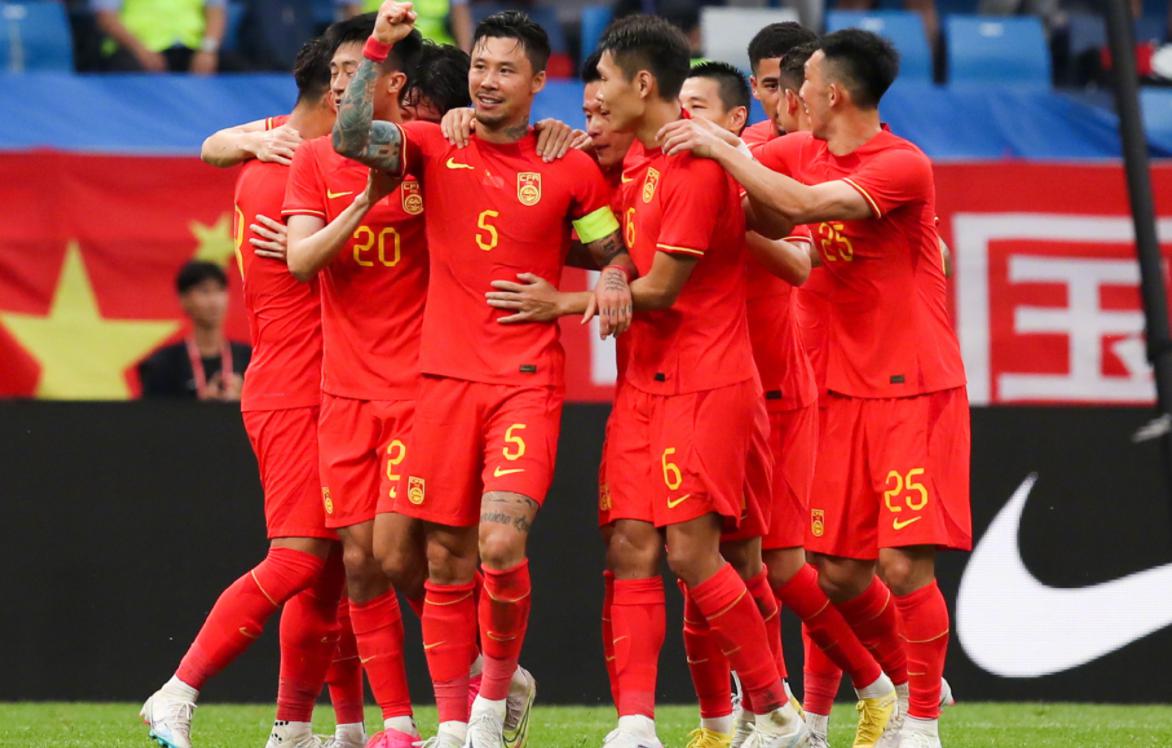 中国男足大爆发！连攻6球两球被吹4-0大胜缅甸，武磊梅开二度(1)