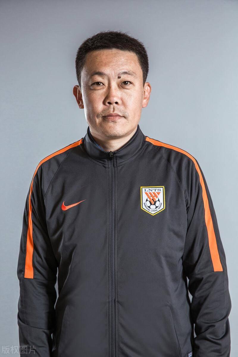 老队员今昔（一）王军
1994年是中国足球职业联赛的起步之年，甲A联赛，作为甲A(4)