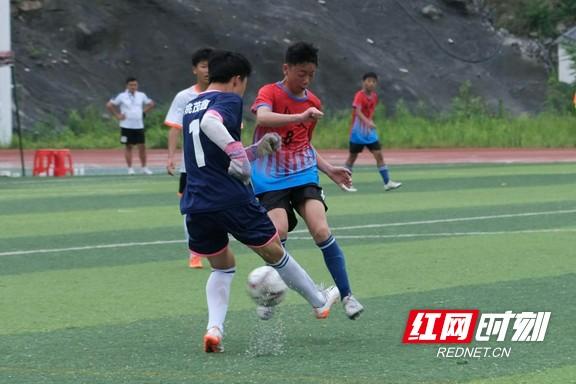 2023年湘西州第七届青少年校园足球联赛打响(2)