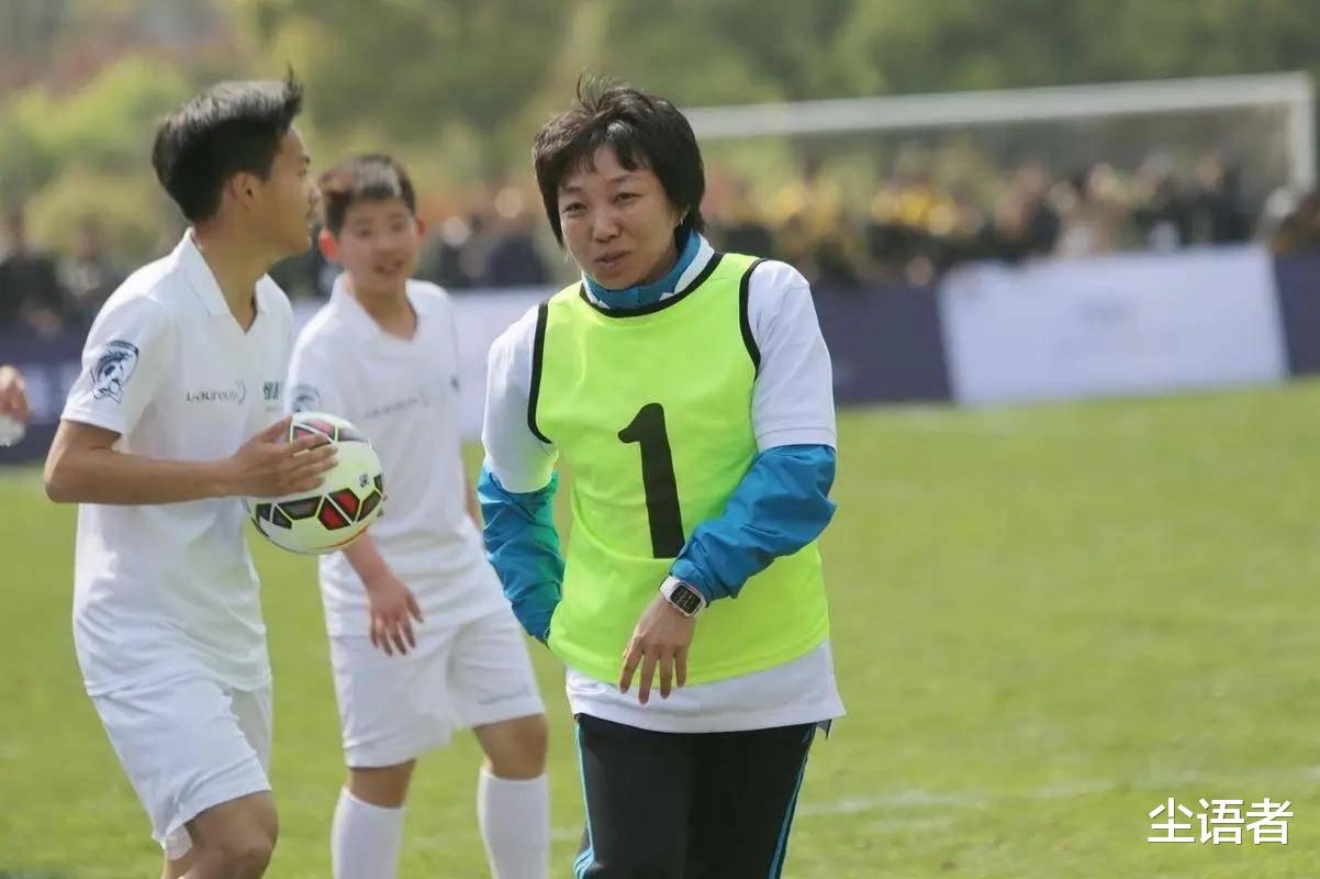 中国足协正式官宣，孙雯亮相新岗位重任在身，获国际足联高度重视
