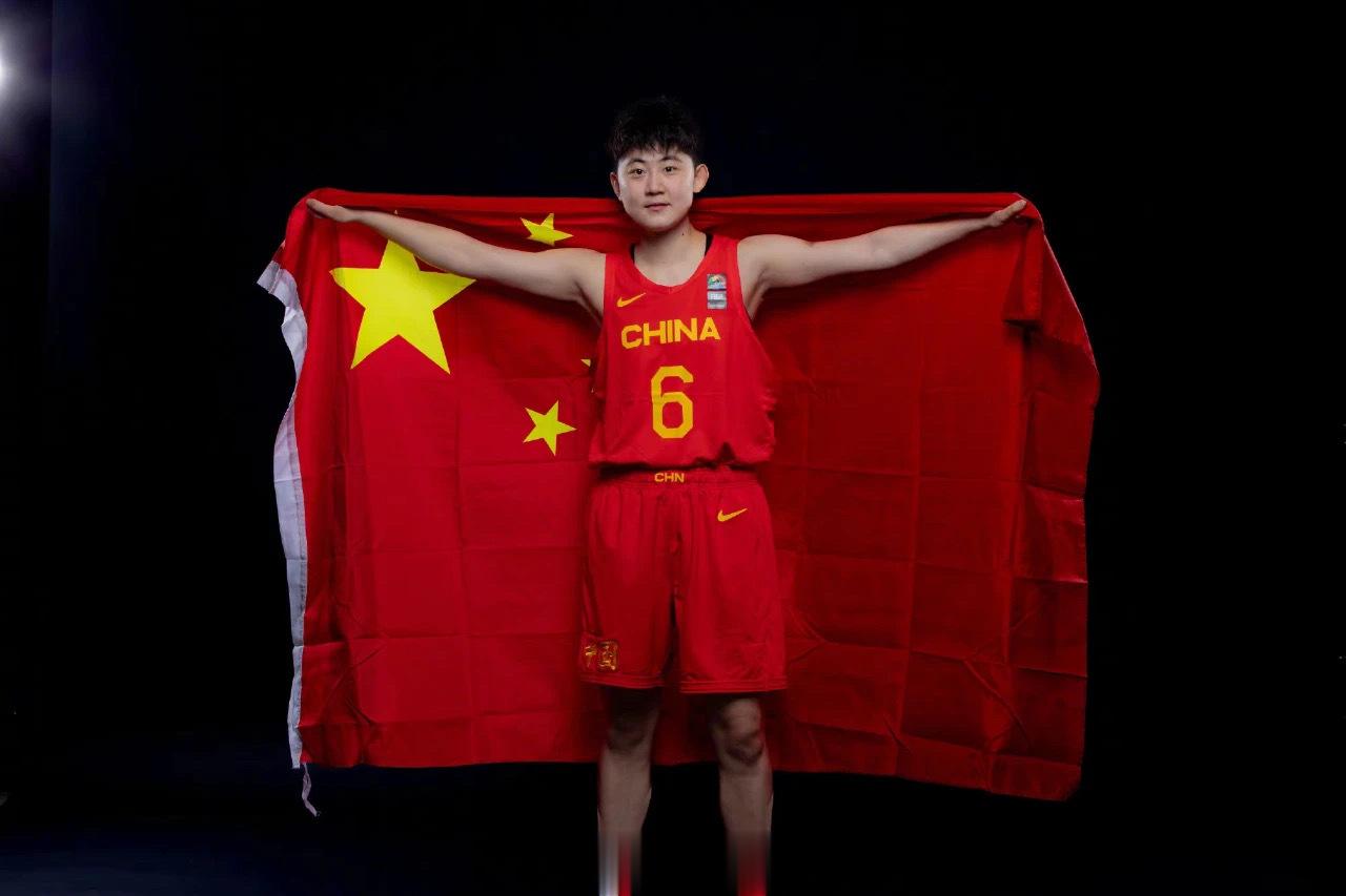 今晚的8点45分，中国U19国青女篮就要迎来#u19女篮世界杯# 的首个对手加拿(1)