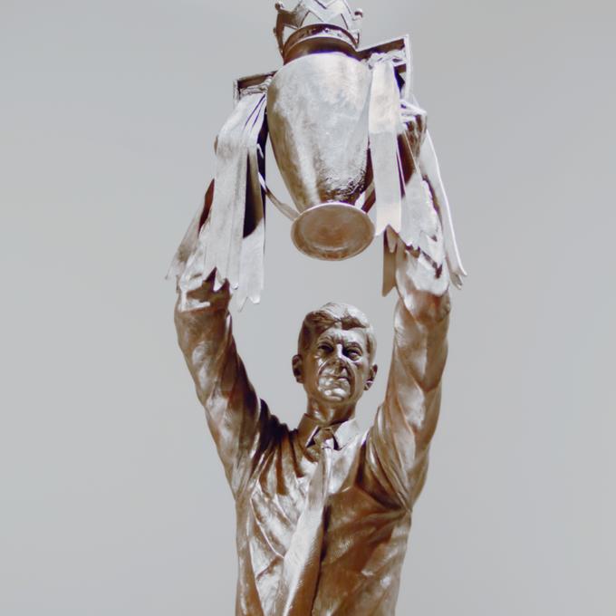 阿森纳主场，酋长球场外树立起了温格的雕像
这是老爷子应得的！(1)