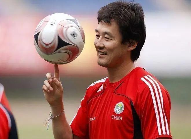 曼城名人堂唯一中国球员！孙继海：后半辈子也不能摆脱足球(5)