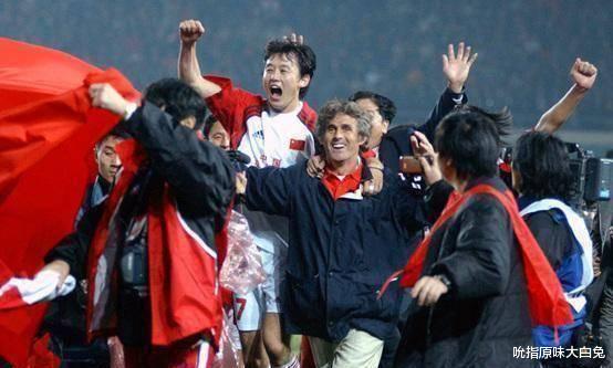 中国男足的那些外籍主教练，里皮、米卢、阿里汉、霍顿，谁功劳大(2)