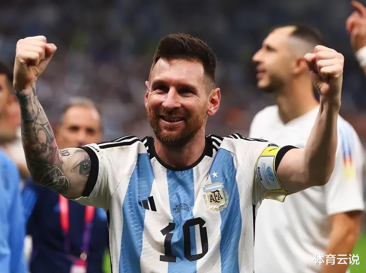 2026年世界杯预选赛打响，梅西重返阿根廷国家队，正式和球队汇合(6)