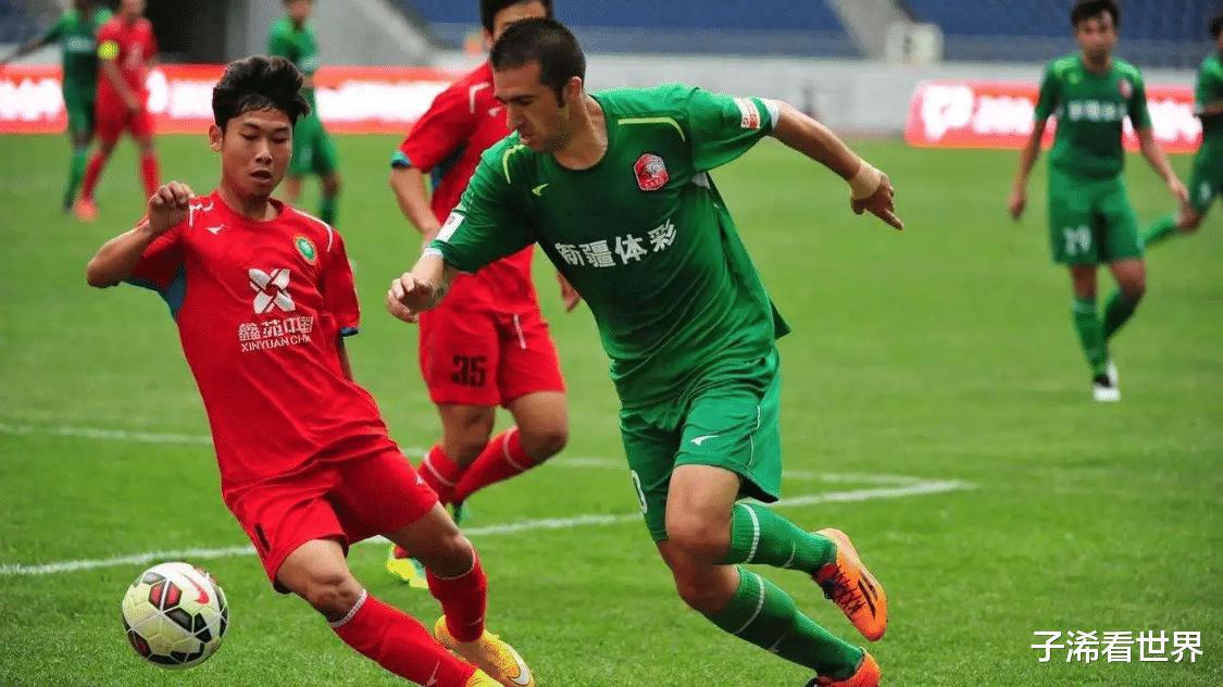 凌晨0点！中国足球传来喜讯: 新疆足协做出难得决定，球迷齐声点赞