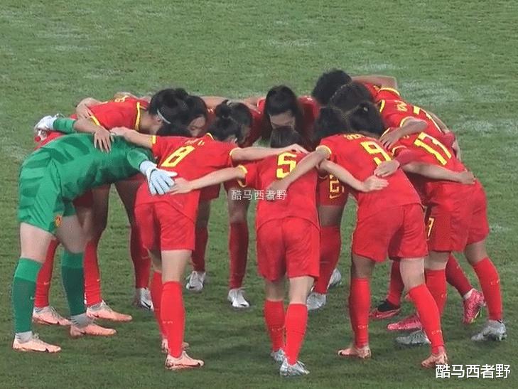 昨天中国女足和丹麦女足都踢了国际比赛，结果有什么不同吗？(1)