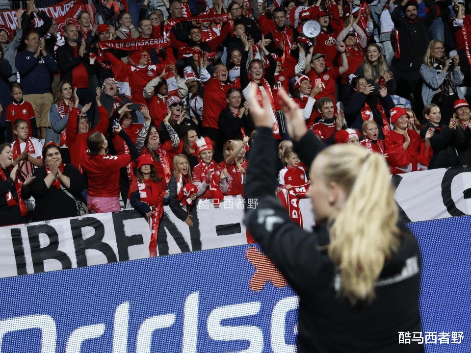 昨天中国女足和丹麦女足都踢了国际比赛，结果有什么不同吗？(2)