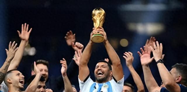 梅西世界杯冠军靠兴奋剂？国际足联正式宣布，阿根廷队传出坏消息(2)