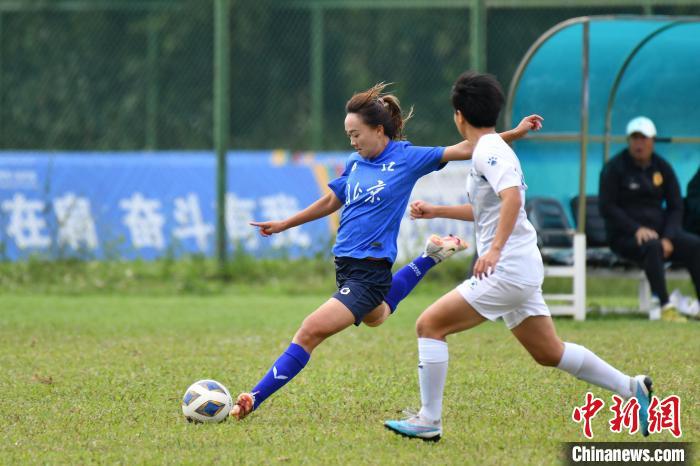学青会女足教练：倡议建立多层次足球教育体系 促女足国际化发展(3)