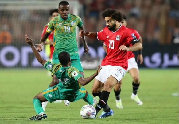 穆罕默德·萨拉赫为埃及打进四球，利物浦球迷说曼城还没有准备好(2)