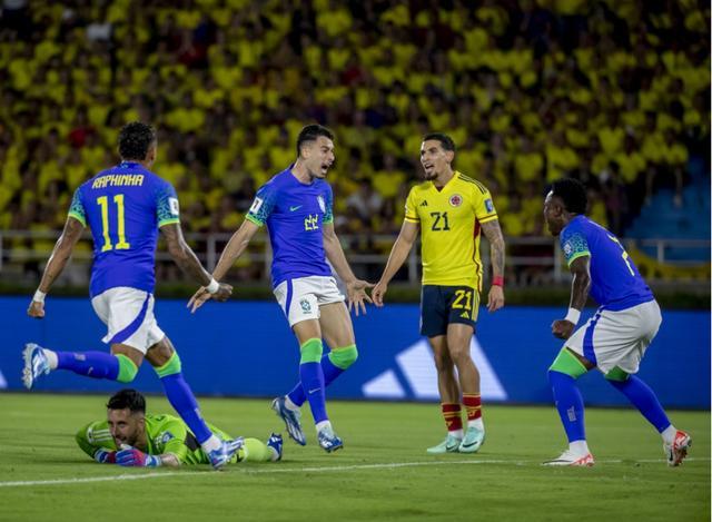 拉响警报！巴西队再输球有跌至第7可能，将主场决战阿根廷(2)