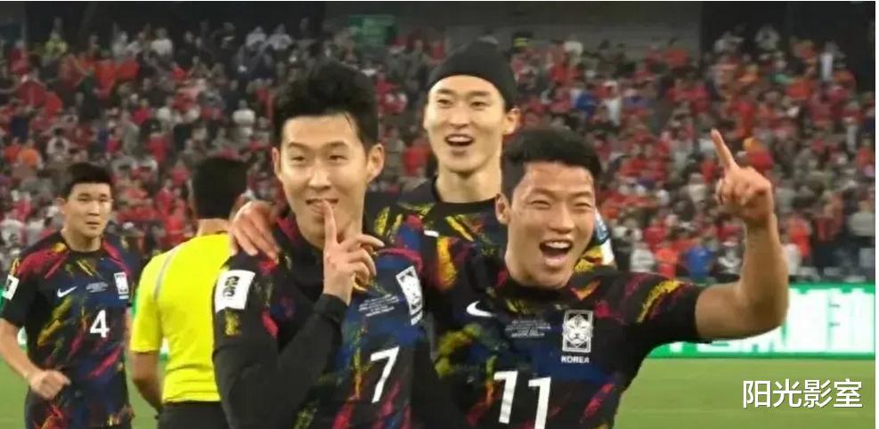 世预赛中国0: 3韩国打分: 1人优秀, 3人及格, 朱辰杰和武磊不及格