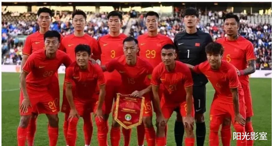 世预赛中国0: 3韩国打分: 1人优秀, 3人及格, 朱辰杰和武磊不及格(5)