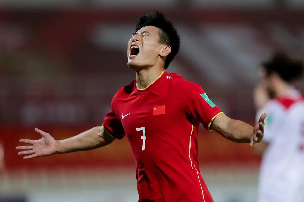 可能未来外行要领导中国足球好多年，可能对韩国的比赛不是四比零而是零比四(1)