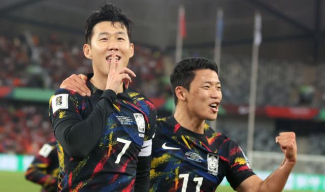 C罗善举让韩国足球难堪，2个争议画面换来相反结果，国足太冤枉(3)
