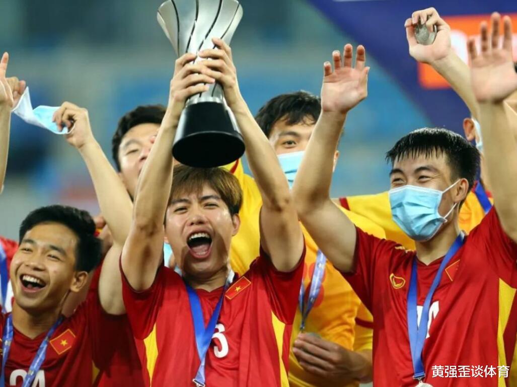 U23政策落幕，中国足球的青春梦何去何从？探寻年轻球员的新出路！(2)