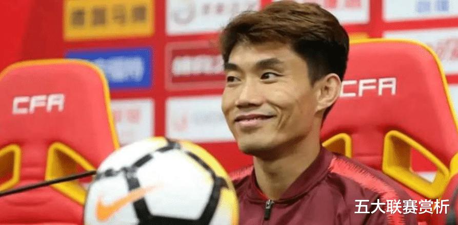杨科维奇却笑了！亚洲杯后，又从足协领到77万月薪，郑智或成国足新帅(4)