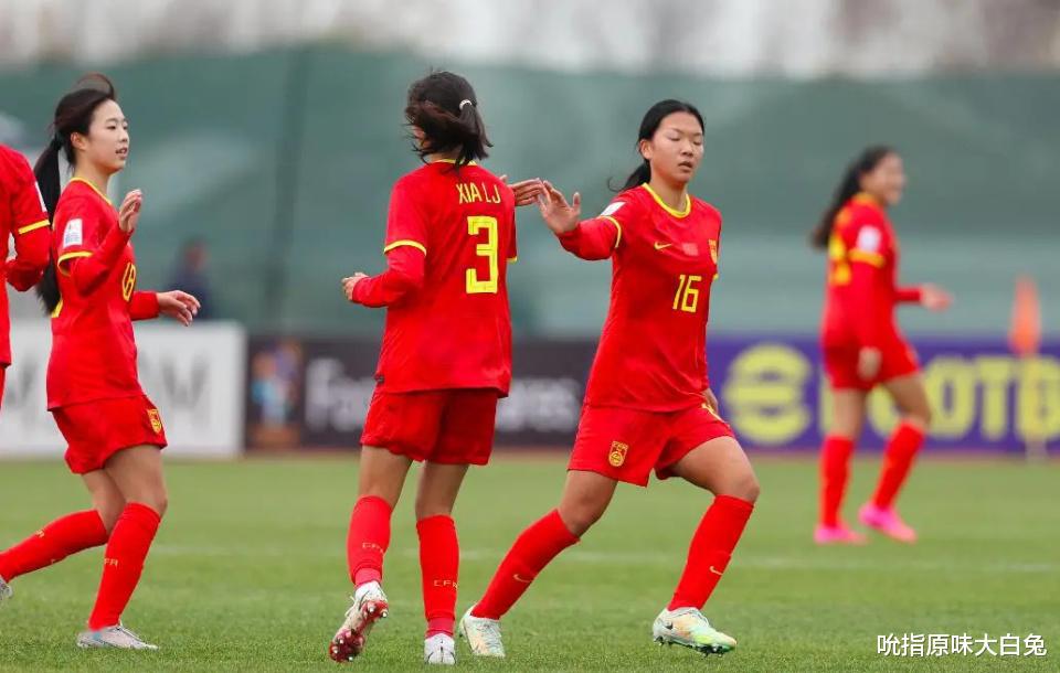 中国女足新帅有进展，U20女足被淘汰，是因为留长发发型的原因吗(2)