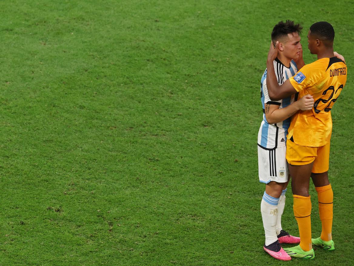 国米再度见证世界杯时劳塔罗争议 南美巨星两争议缩减留队可能(4)