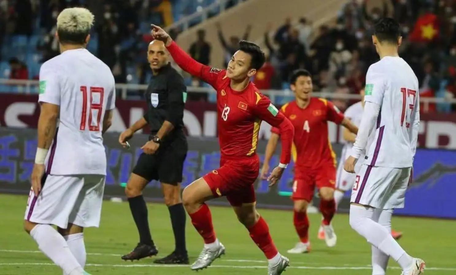 中国U23国奥队挑战夺冠热门日本队，实力差距明显，能否创造奇迹？